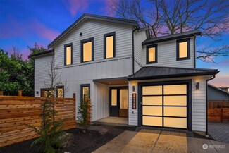 11724 82nd Ave NE Unit D, Kirkland, WA 98034