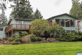136 Sunset Place, Sequim, WA 98382