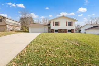 910 Byron Ave N, Byron, MN 55920