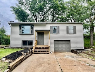 6113 E 151st Terrace, Grandview, MO 64030
