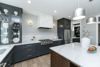 4902 Riley Ln SW, Rochester, MN 55902