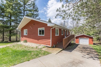 8A116 Independence Dr, Apple River, IL 61001
