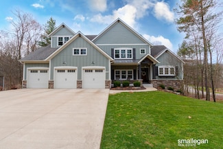 4138 Peter Creek Dr NE, Rockford, MI 49341