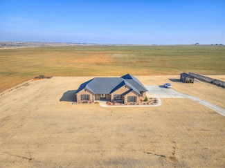 10022 Deer Creek Rd, Weatherford, OK 73096