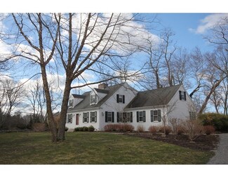 842 Rock Odundee Rd, South Dartmouth, MA 02748