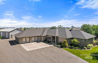 4532 Oak Rd B, Ontario, OR 97914