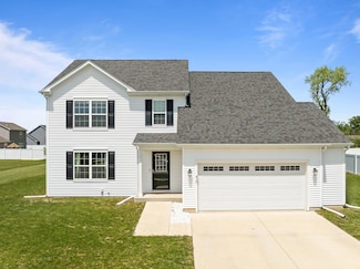410 Savannah Dr, Walworth, WI 53184