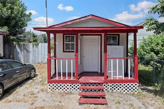 510 Munger St, Pasadena, TX 77506