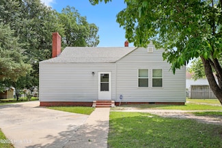 214 Arlington Cir, Greenville, NC 27834