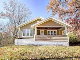 407 N Cross St, Robinson, IL 62454