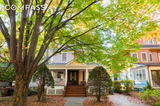 50 Wellington Ct, Brooklyn, NY 11230