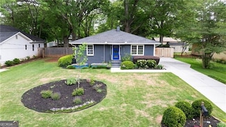 957 Sharon Cir SE, Smyrna, GA 30080