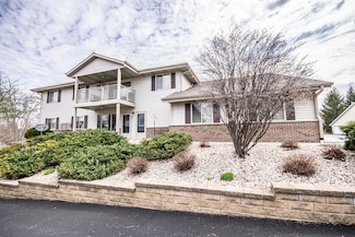 1113 Schmidt Rd Unit 1, West Bend, WI 53090