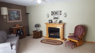 108 16th Ave SW Unit 301, Waverly, IA 50677