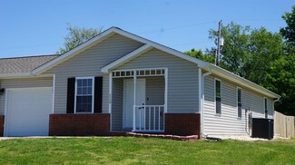 1110 Chariton Dr, Boonville, IN 47601