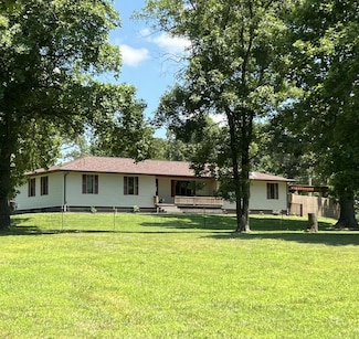 9992 Reindeer Dr, Granby, MO 64844