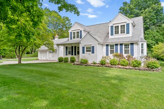 1078 Hopewell Rd, South Glastonbury, CT 06073