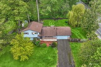110 Sioux Dr, Mount Vernon, WA 98273