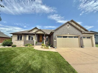 3005 Stone Lake Dr, Augusta, KS 67010