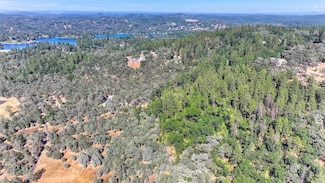 24316 Timber Ridge Dr, Grass Valley, CA 95602