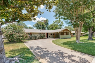 3616 Woodleigh Dr, Dallas, TX 75229