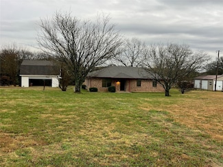 1866 Whitney Rd, Sherman, TX 75090