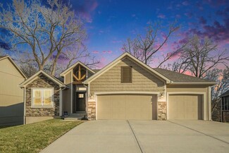 18211 Belinda Dr, Smithville, MO 64089