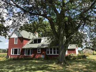 N5088 Gillingham Rd, Wyocena, WI 53954