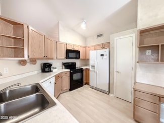 19900 N 76th Ave, Glendale, AZ 85308