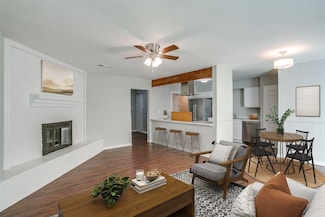 10105 High Bluff Dr, Fort Worth, TX 76108