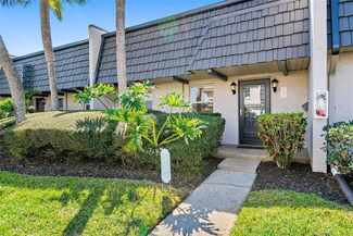 1205 Cordova Green, Seminole, FL 33777