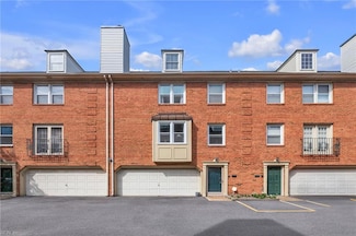 527 W 20th St Unit 404, Norfolk, VA 23517