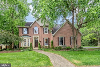 1760 Tenby Dr, Hershey, PA 17033