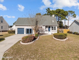 510 Green Meadows Dr, Wilmington, NC 28405