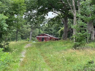 7175 Beef Steak Rd, Waverly, VA 23890