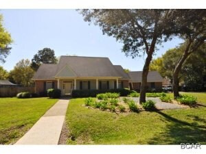 2858 Tupelo Dr, Panama City, FL 32405