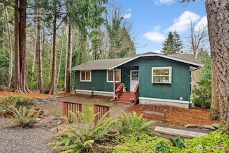 10909 121st Ave NW, Gig Harbor, WA 98329