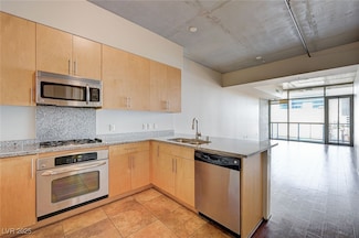 353 E Bonneville Ave Unit 503, Las Vegas, NV 89101