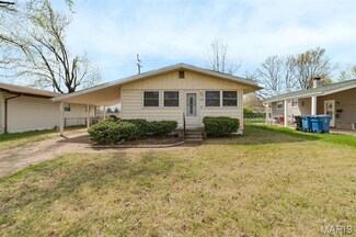 10431 Lilac Ave, Saint Louis, MO 63137