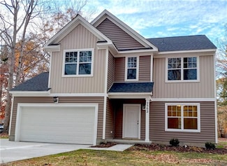 46 Pelchat Dr, Hampton, VA 23666