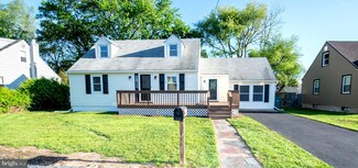 1947 Maple Ave, Croydon, PA 19021