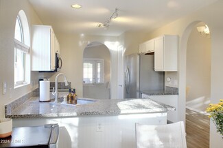 1291 S Cardinal St, Gilbert, AZ 85296