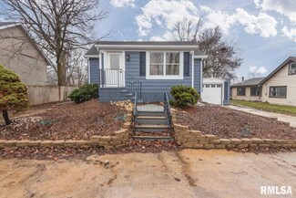 6305 N Sheridan Rd, Peoria, IL 61614