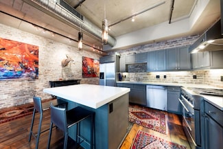 800 W 5th St Unit 1207, Austin, TX 78703