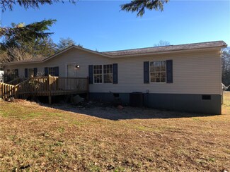 846 Melton Rd, Liberty, SC 29657