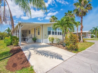 70 Spanish Way, Port St. Lucie, FL 34952
