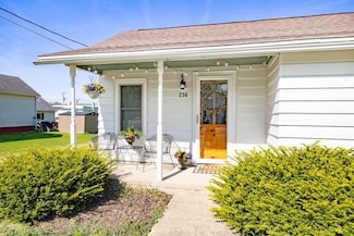 236 South St, Footville, WI 53537
