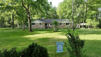 5724 Townline Rd, Birch Run, MI 48415