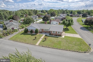 333 S School Ln, Smyrna, DE 19977