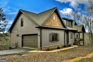 152 Oceola Dr, Ellijay, GA 30540